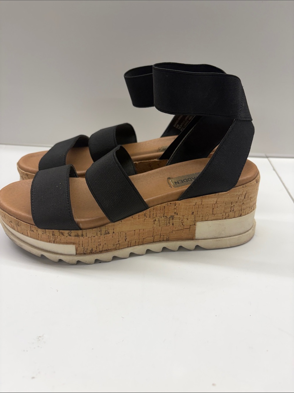 Used Steve Madden Bandi Sandal in Black Women’s size 7
